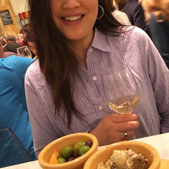 Meet your Posher, Hana - Picture 1 of 1